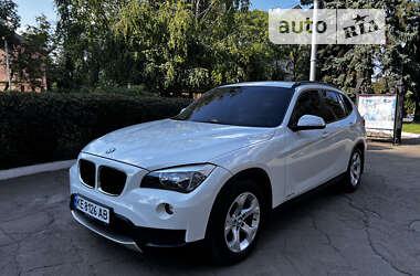 Внедорожник / Кроссовер BMW X1 2013 в Каменском