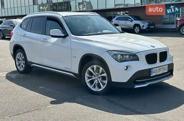 Внедорожник / Кроссовер BMW X1 2009 в Киеве