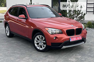 Позашляховик / Кросовер BMW X1 2014 в Луцьку