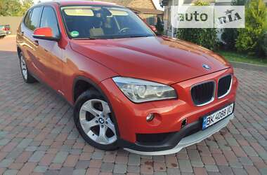 Позашляховик / Кросовер BMW X1 2014 в Сарнах