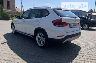 Позашляховик / Кросовер BMW X1 2014 в Луцьку