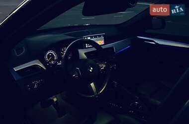 Внедорожник / Кроссовер BMW X1 2022 в 