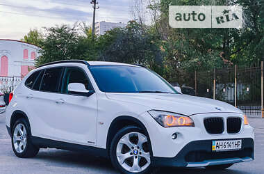 Позашляховик / Кросовер BMW X1 2011 в Києві