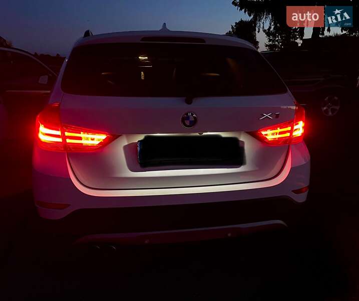 Внедорожник / Кроссовер BMW X1 2014 в Луцке