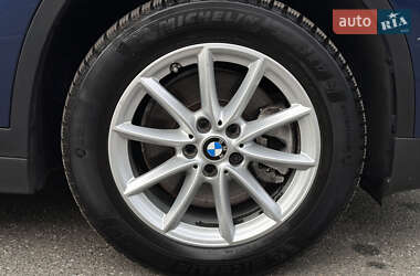 Внедорожник / Кроссовер BMW X1 2020 в 