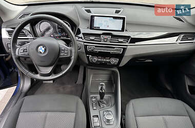 Внедорожник / Кроссовер BMW X1 2020 в 