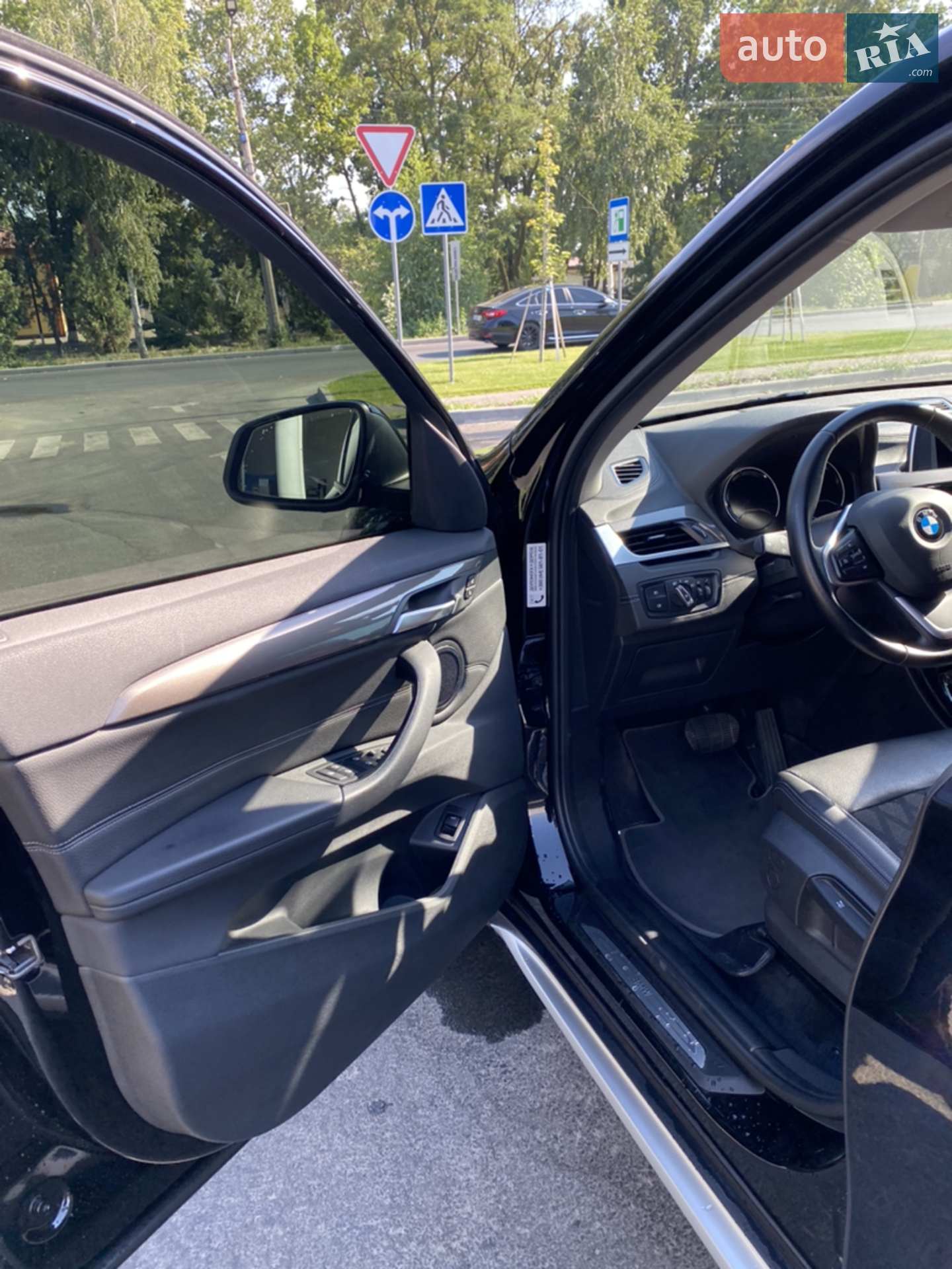 2020 BMW X1 - мініатюра 3