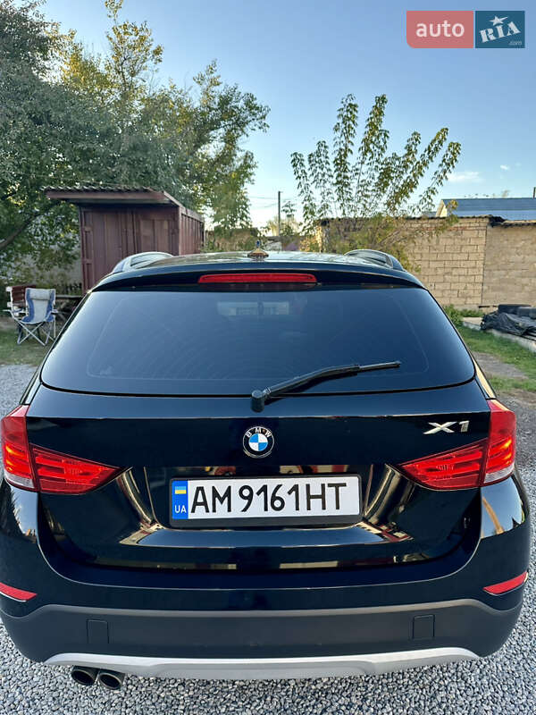 Внедорожник / Кроссовер BMW X1 2014 в Бердичеве