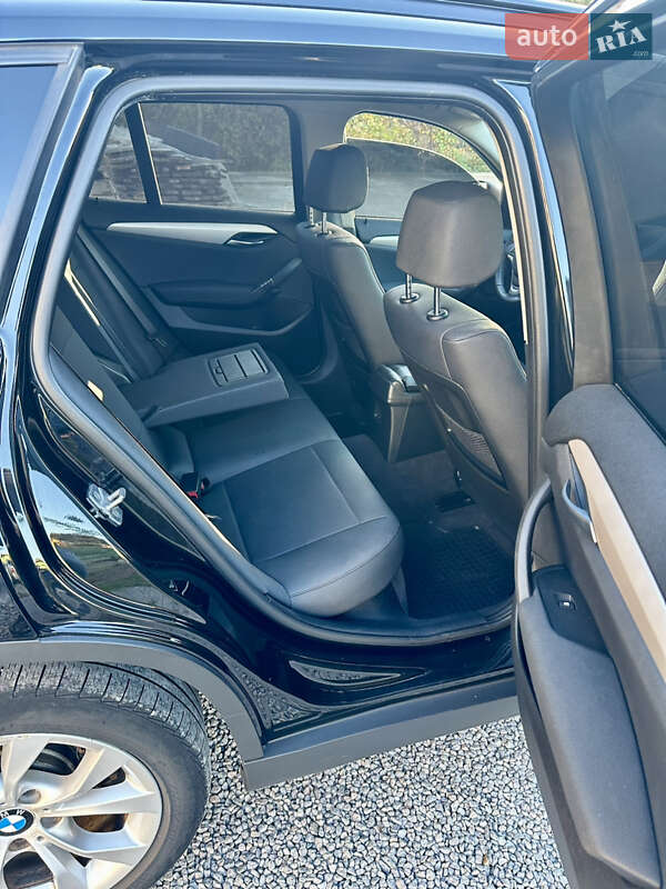 Внедорожник / Кроссовер BMW X1 2014 в Бердичеве