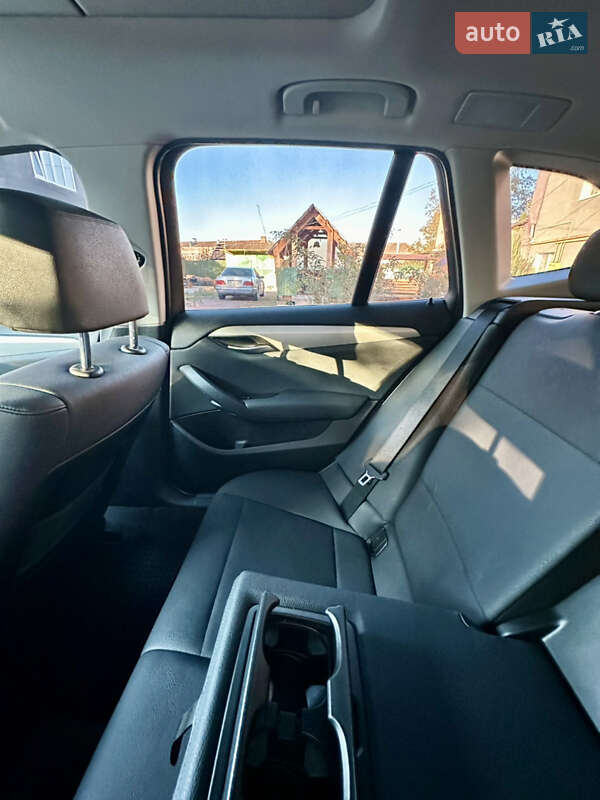 Внедорожник / Кроссовер BMW X1 2014 в Бердичеве