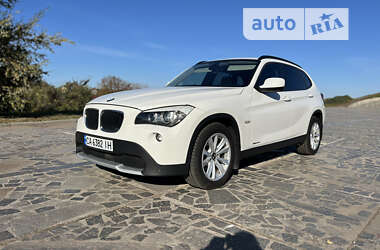 Позашляховик / Кросовер BMW X1 2011 в Києві