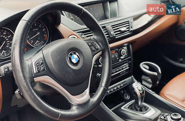 Внедорожник / Кроссовер BMW X1 2014 в Бурштыне