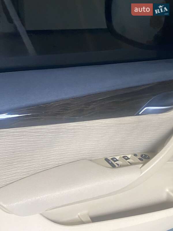 Внедорожник / Кроссовер BMW X1 2011 в Чорткове фото 3 Внедорожник / Кроссовер BMW X1 2011 в Чорткове