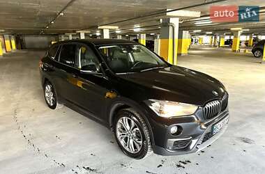 Позашляховик / Кросовер BMW X1 2016 в Львові