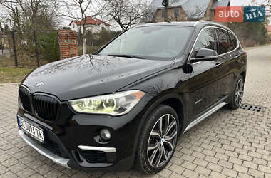 Позашляховик / Кросовер BMW X1 2017 в Львові