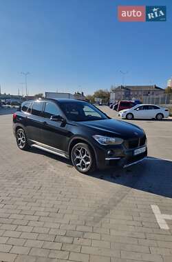 Позашляховик / Кросовер BMW X1 2017 в Вінниці