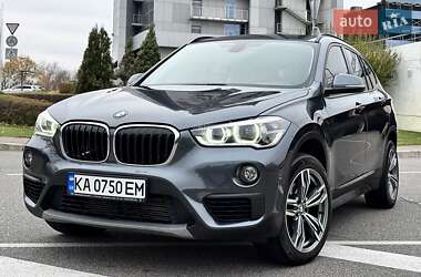 Внедорожник / Кроссовер BMW X1 2016 в Киеве