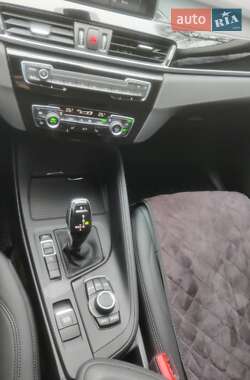 Внедорожник / Кроссовер BMW X1 2022 в 