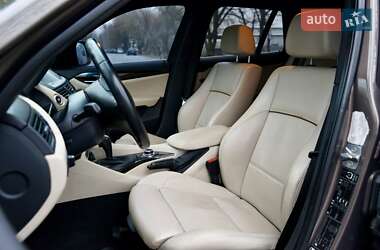 Внедорожник / Кроссовер BMW X1 2010 в Черкассах