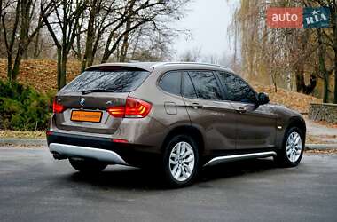 Внедорожник / Кроссовер BMW X1 2010 в Черкассах