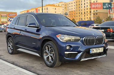 Внедорожник / Кроссовер BMW X1 2016 в Ровно