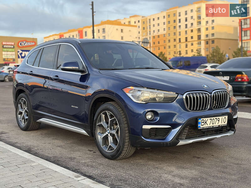 Позашляховик / Кросовер BMW X1 2016 в Рівному