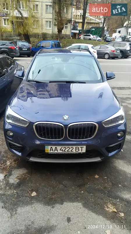 Позашляховик / Кросовер BMW X1 2017 в 