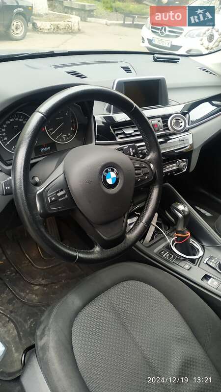 Позашляховик / Кросовер BMW X1 2017 в Києві