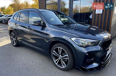 Позашляховик / Кросовер BMW X1 2016 в Дніпрі