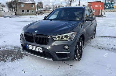 Позашляховик / Кросовер BMW X1 2016 в Львові