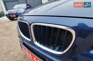 Внедорожник / Кроссовер BMW X1 2012 в 