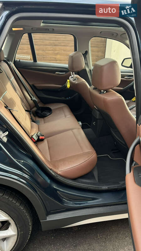 Внедорожник / Кроссовер BMW X1 2012 в Виннице
