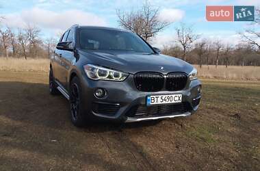 Позашляховик / Кросовер BMW X1 2016 в Миколаєві