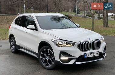 Позашляховик / Кросовер BMW X1 2021 в Києві