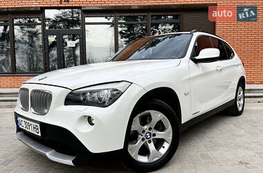 Внедорожник / Кроссовер BMW X1 2009 в Нетешине