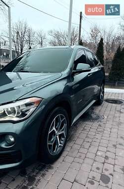 Позашляховик / Кросовер BMW X1 2015 в Харкові