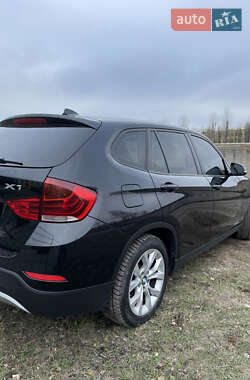 Внедорожник / Кроссовер BMW X1 2013 в Днепре