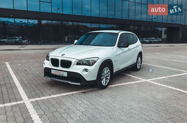 Позашляховик / Кросовер BMW X1 2010 в Львові