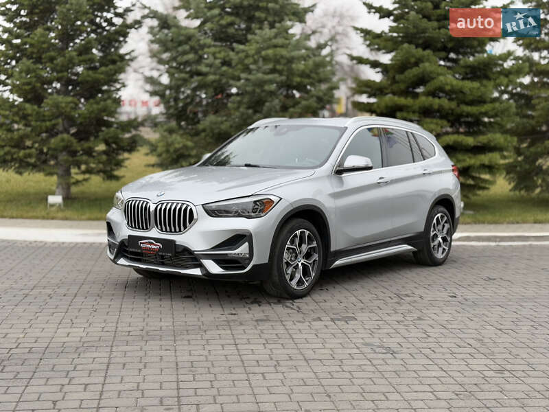 Внедорожник / Кроссовер BMW X1 2019 в Одессе