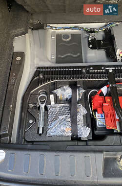 Внедорожник / Кроссовер BMW X1 2012 в 