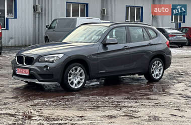 Внедорожник / Кроссовер BMW X1 2015 в Ровно