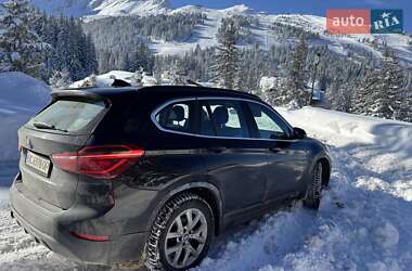 Внедорожник / Кроссовер BMW X1 2016 в 