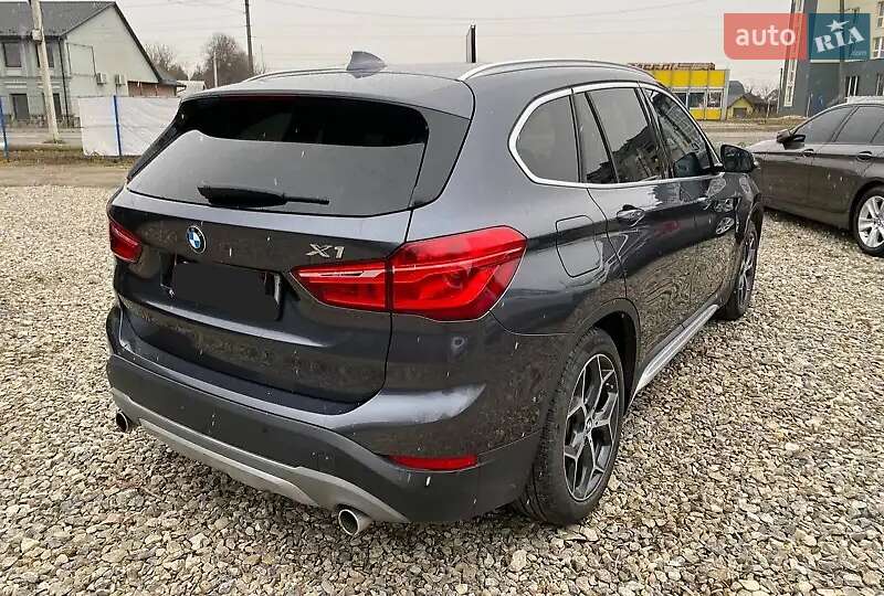 Внедорожник / Кроссовер BMW X1 2015 в Коломые фото 3 Внедорожник / Кроссовер BMW X1 2015 в Коломые