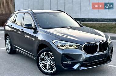 Позашляховик / Кросовер BMW X1 2022 в Києві