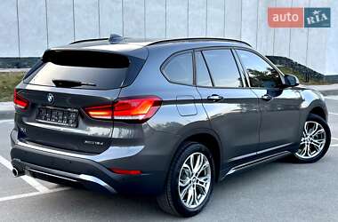 Позашляховик / Кросовер BMW X1 2022 в Києві