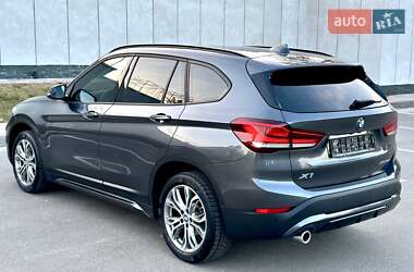 Позашляховик / Кросовер BMW X1 2022 в Києві