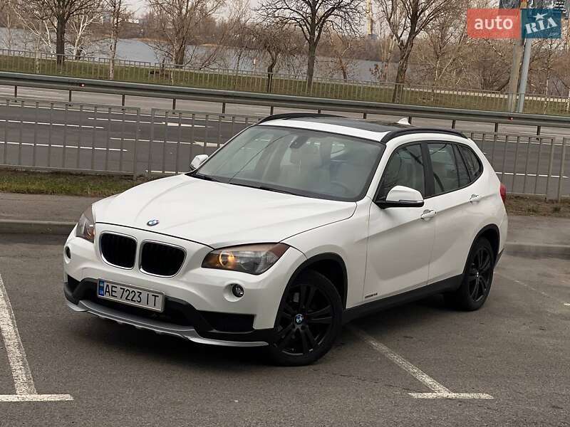 Внедорожник / Кроссовер BMW X1 2014 в Днепре