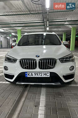 Позашляховик / Кросовер BMW X1 2016 в Києві