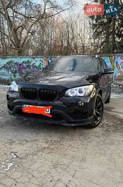Внедорожник / Кроссовер BMW X1 2013 в 