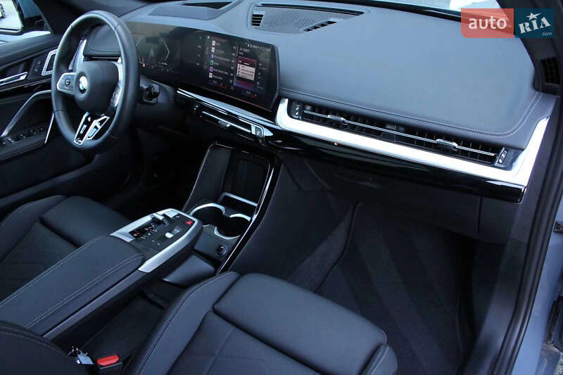 Внедорожник / Кроссовер BMW X1 2023 в Киеве